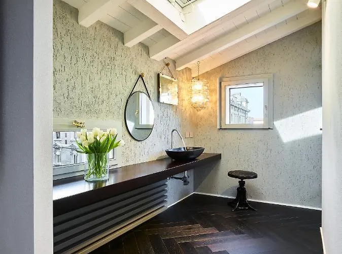 Oberdan Nel Cuore Di アパート